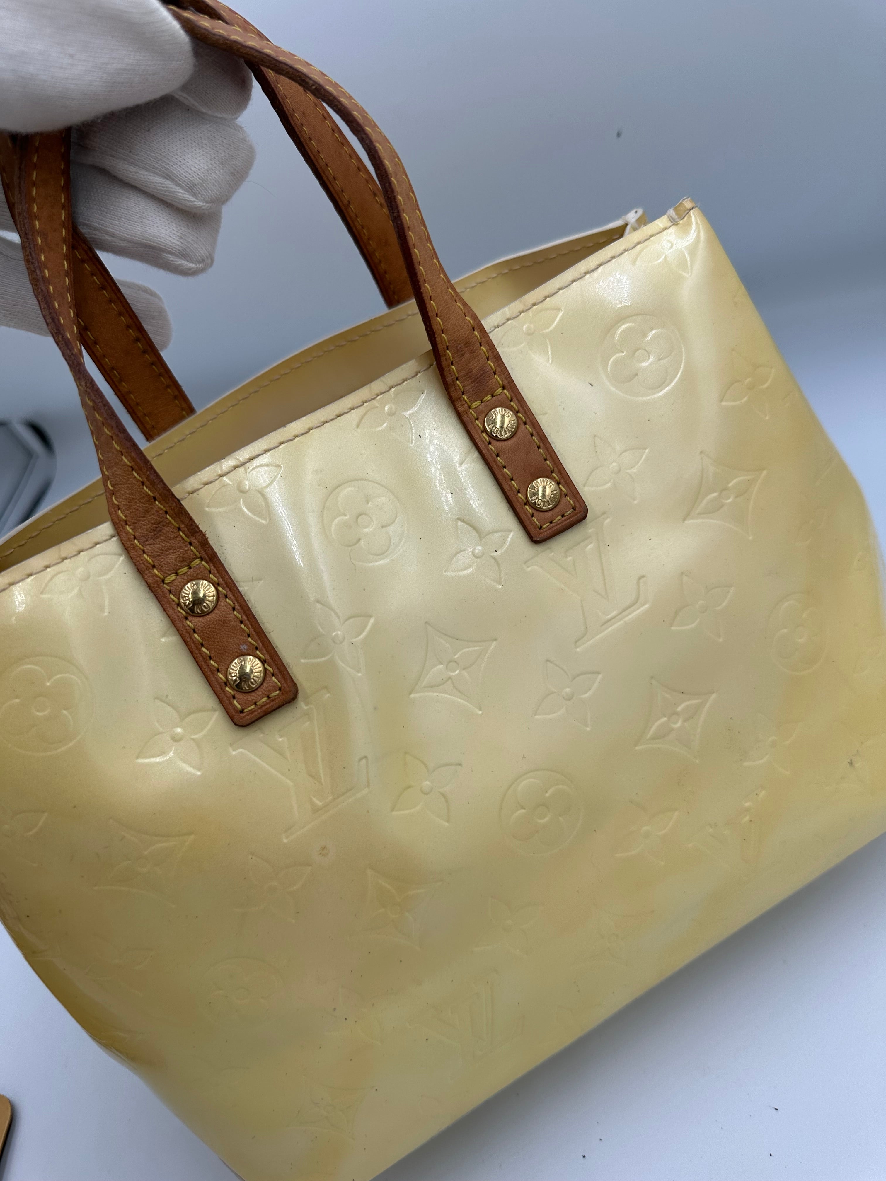 Louis Vuitton Reade PM monogram vernis bag