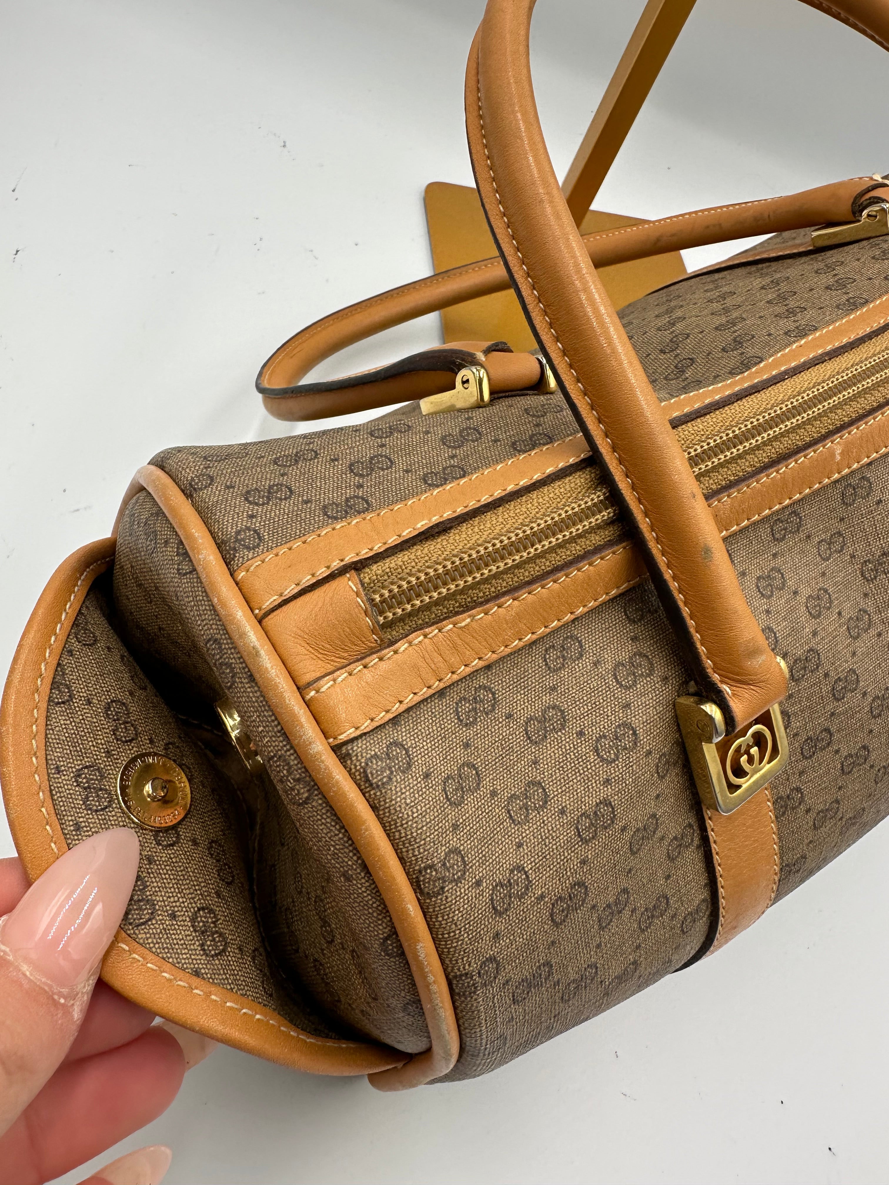 Vintage Gucci Micro GG Supreme boston handbag