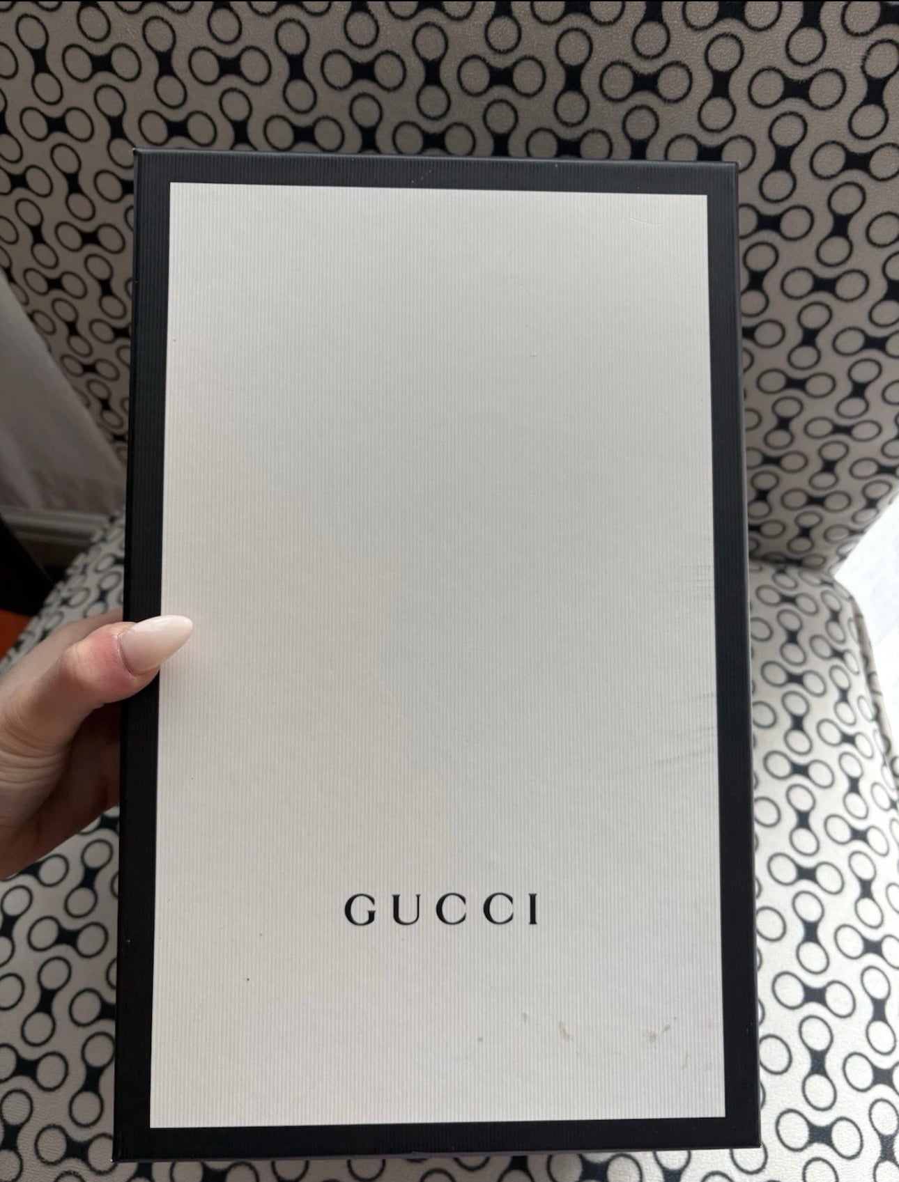 Rare Gucci Sylvie Glitter Mary Jane Heels in Silver Glitter with Pink Bottom