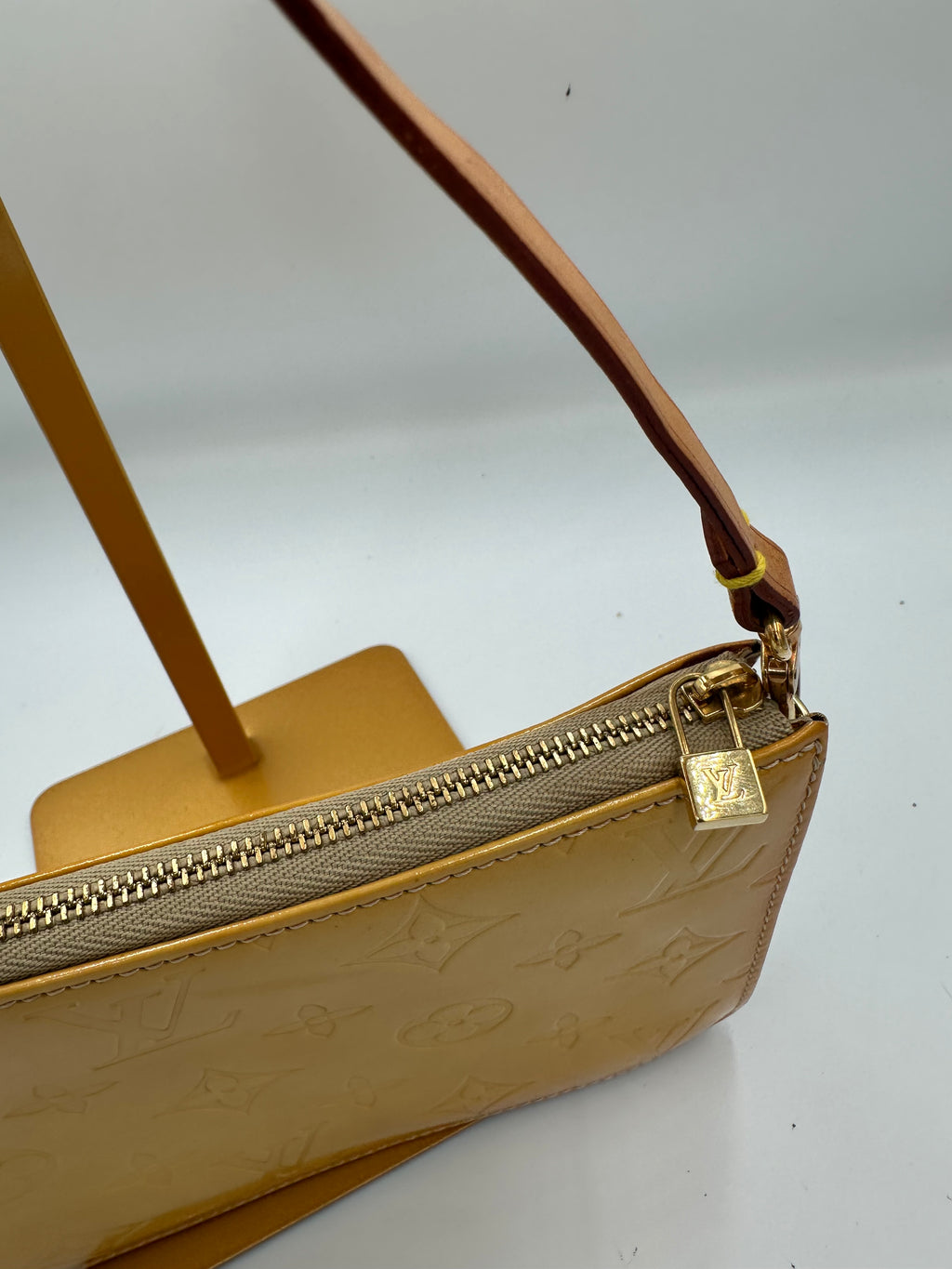 Louis Vuitton Lexington pochette bag